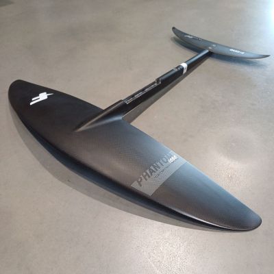 Plane occasion F-One Phantom Carbon 1080 cm²