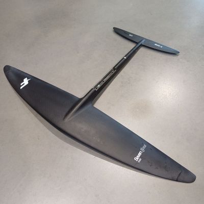 Plane occasion F-One Seven Seas Carbon V2 1100 cm²