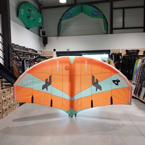 Aile occasion F-one Strike V4 4m²